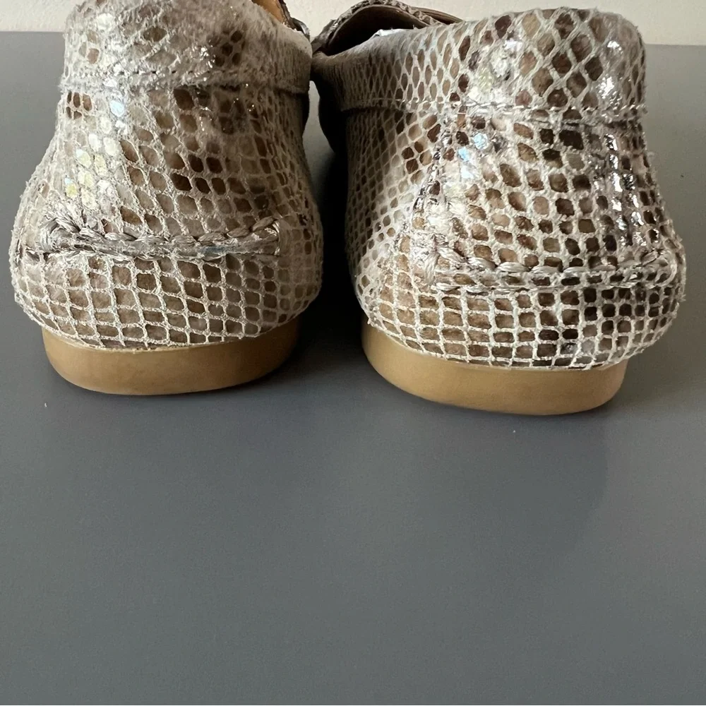 Coach Olive Snakeskin‎ Print Loafers